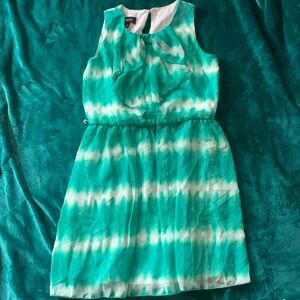 Amy Byer- Gently used girls dress